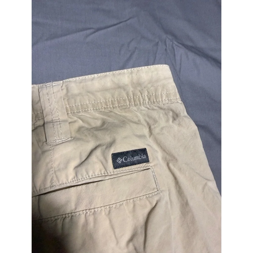 Columbia Shorts Men 52 Tan Good Khaki Cotton Blend Outdoor Casual